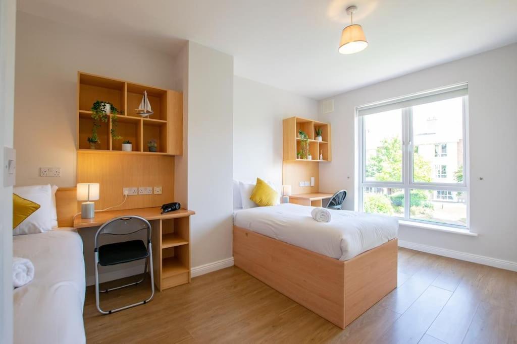 106 - The Townhouse By Shortstays Galway Buitenkant foto