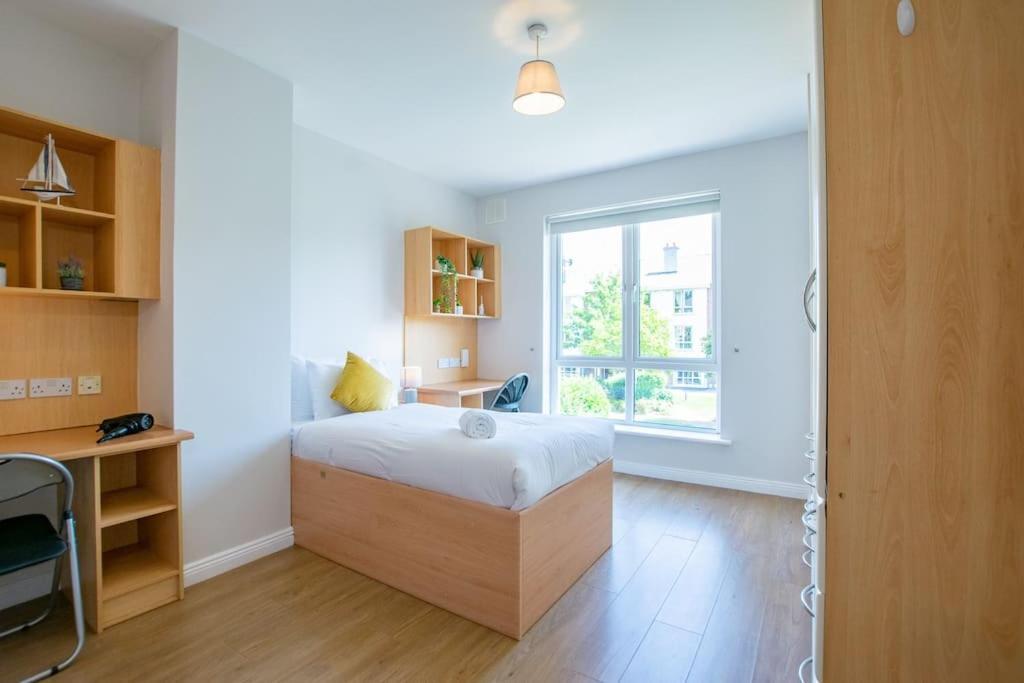 106 - The Townhouse By Shortstays Galway Buitenkant foto