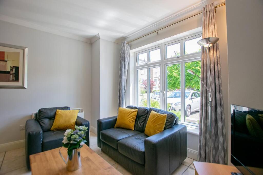 106 - The Townhouse By Shortstays Galway Buitenkant foto